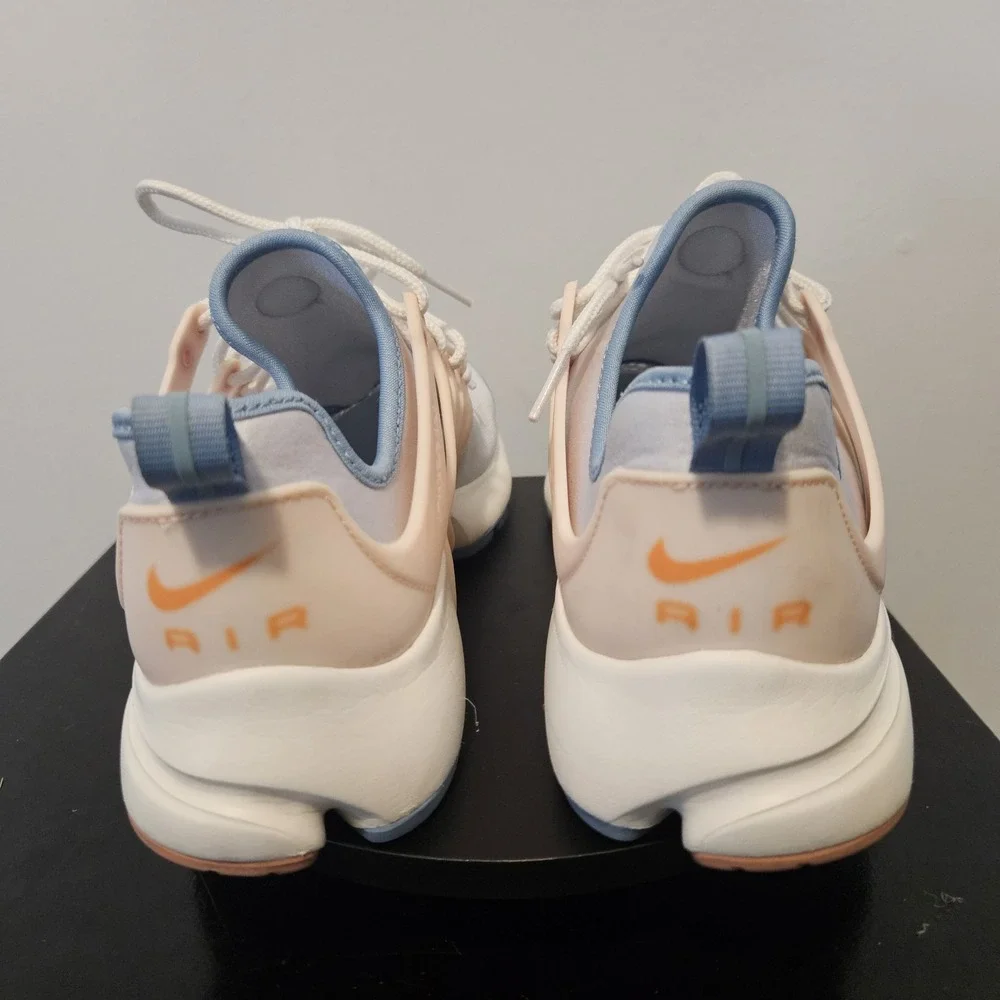 Nike Presto Running Shoes Iris Whisper Atmosphere Womens Size 8 (878068-504)